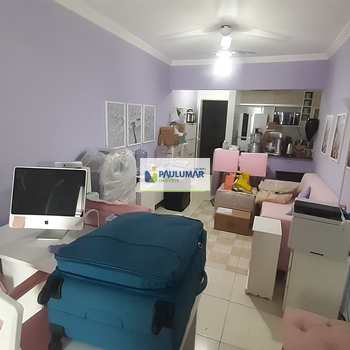 Apartamento em Mongaguá, bairro Centro