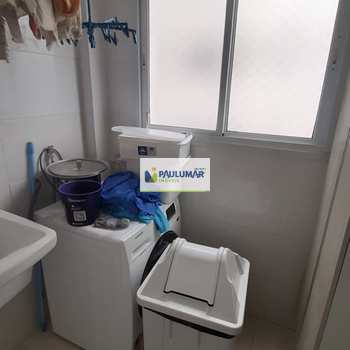 Apartamento em Mongaguá, bairro Centro