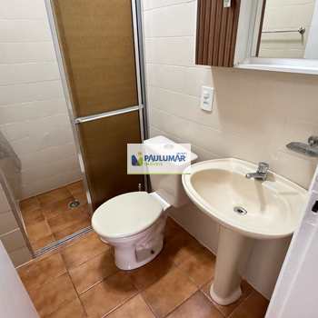 Apartamento em Mongaguá, bairro Vila Vera Cruz