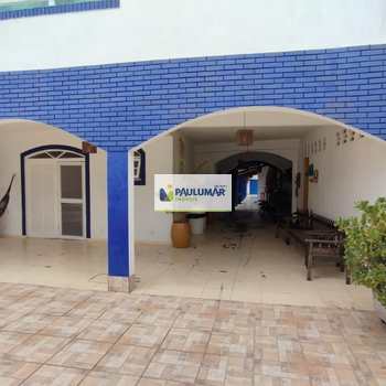Sobrado em Itanhaém, bairro Jardim Jamaica