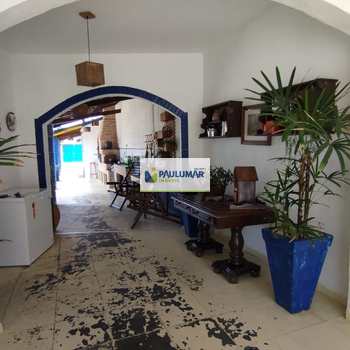 Sobrado em Itanhaém, bairro Jardim Jamaica
