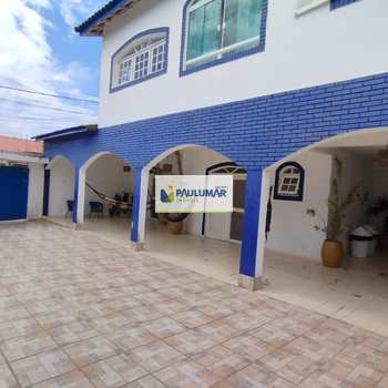 Sobrado em Itanhaém, bairro Jardim Jamaica