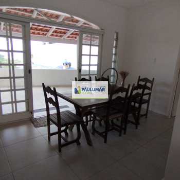 Sobrado em Itanhaém, bairro Jardim Jamaica