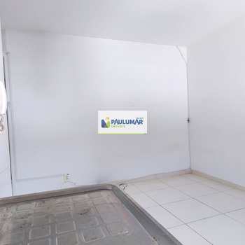 Kitnet em Praia Grande, bairro Ocian