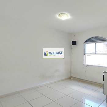 Kitnet em Praia Grande, bairro Ocian