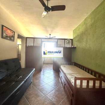 Kitnet em Praia Grande, bairro Mirim