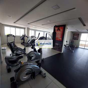 Apartamento em Mongaguá, bairro Jardim Aguapeu