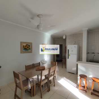 Apartamento em Mongaguá, bairro Centro