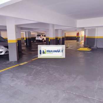 Apartamento em Mongaguá, bairro Centro
