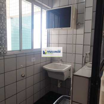 Apartamento em Mongaguá, bairro Centro