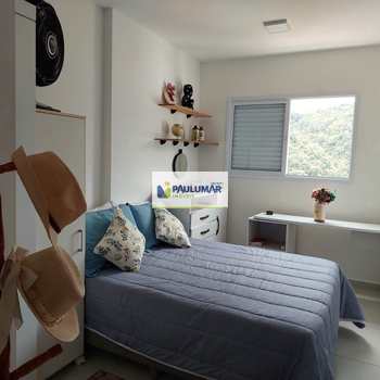 Apartamento em Mongaguá, bairro Centro