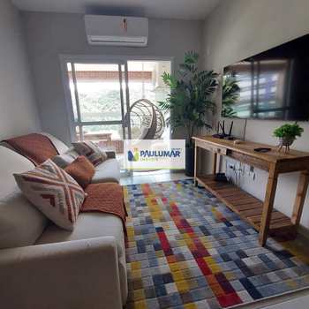 Apartamento em Mongaguá, bairro Centro