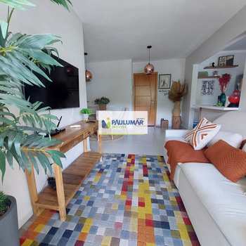 Apartamento em Mongaguá, bairro Centro