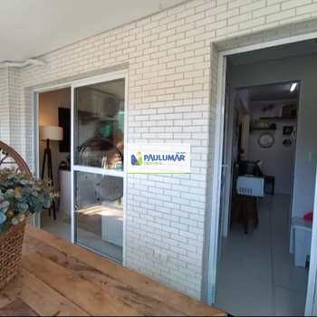Apartamento em Mongaguá, bairro Centro
