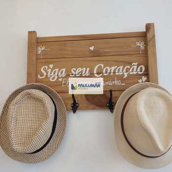 Apartamento em Mongaguá, bairro Centro