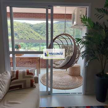 Apartamento em Mongaguá, bairro Centro