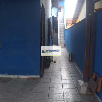 Casa em Mongaguá, bairro Balneário Jussara