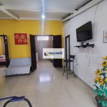 Casa em Mongaguá, bairro Oceanópolis