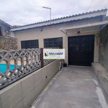 Casa em Mongaguá, bairro Oceanópolis