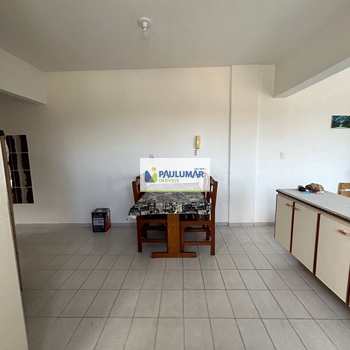 Apartamento em Praia Grande, bairro Solemar