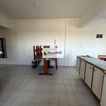Apartamento em Praia Grande, bairro Solemar