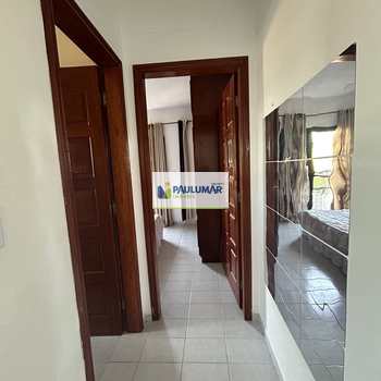 Apartamento em Praia Grande, bairro Solemar