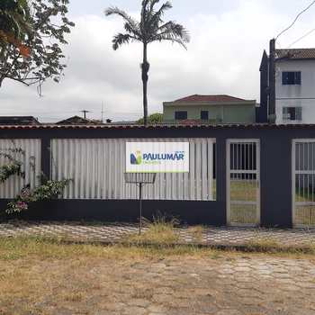 Casa em Mongaguá, bairro Vera Cruz
