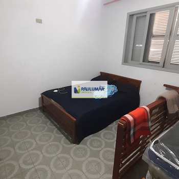 Casa em Mongaguá, bairro Vera Cruz