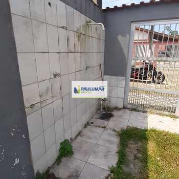 Casa em Mongaguá, bairro Vera Cruz