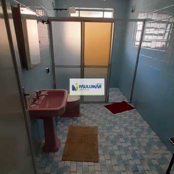 Casa em Mongaguá, bairro Vera Cruz
