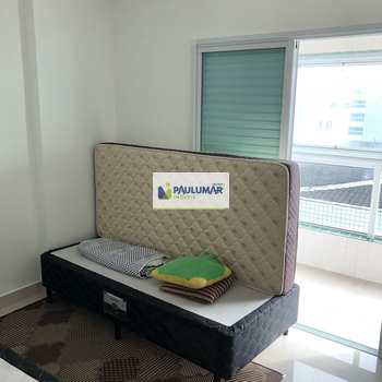 Apartamento em Mongaguá, bairro Centro