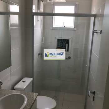 Apartamento em Mongaguá, bairro Centro