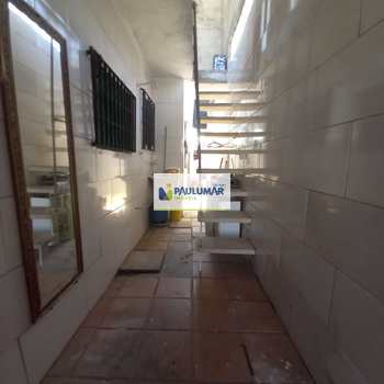 Casa em Mongaguá, bairro Vera Cruz