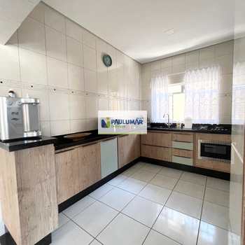 Casa em Praia Grande, bairro Real