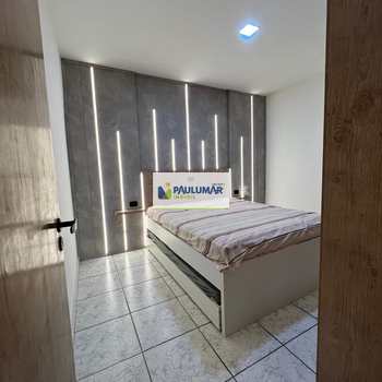 Casa em Praia Grande, bairro Real