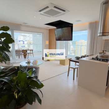Apartamento em Praia Grande, bairro Canto do Forte