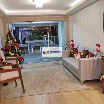 Apartamento em Mongaguá, bairro Centro