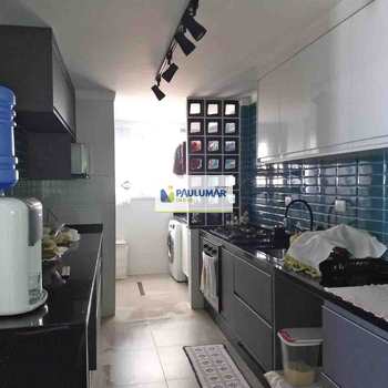 Apartamento em Mongaguá, bairro Centro