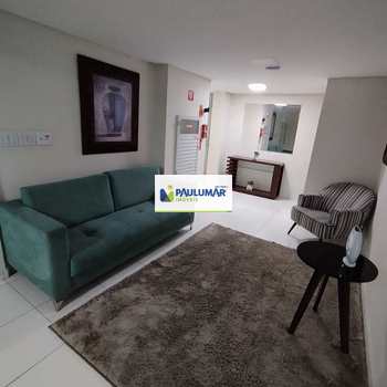 Apartamento em Mongaguá, bairro Centro