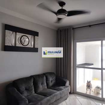 Apartamento em Mongaguá, bairro Centro