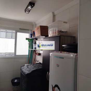 Apartamento em Mongaguá, bairro Centro