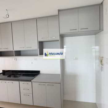 Apartamento em Mongaguá, bairro Jardim Aguapeu