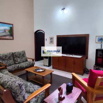 Casa em Itanhaém, bairro Jardim Suarão