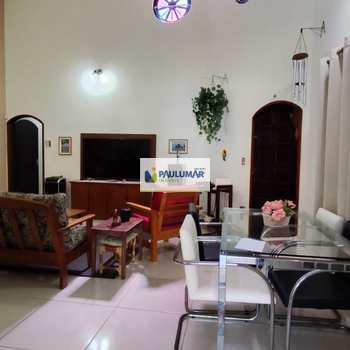 Casa em Itanhaém, bairro Jardim Suarão