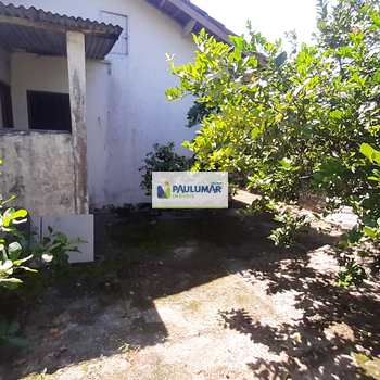 Casa em Mongaguá, bairro Itaóca
