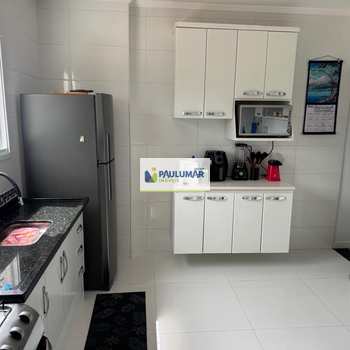 Apartamento em Praia Grande, bairro Solemar
