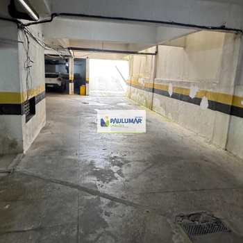 Apartamento em Praia Grande, bairro Solemar