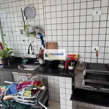 Apartamento em Praia Grande, bairro Solemar