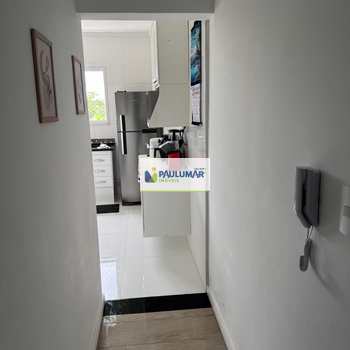 Apartamento em Praia Grande, bairro Solemar