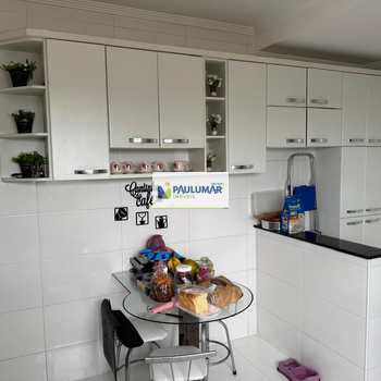 Apartamento em Praia Grande, bairro Solemar